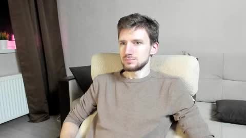 Snapshot of zepanl chatting on November 3, 2025, 2:02 am Andrew online show from November 3, 2025, 2:02 am