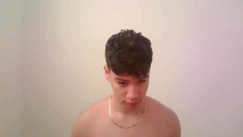 zeus_183 online show from November 28, 2025, 2:20 pm