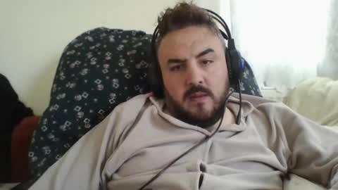 Snapshot of zh1nasah chatting on May 3, 2026, 7:36 am zH1NaSaH online show from May 3, 2026, 7:36 am