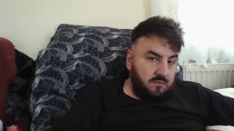 Snapshot of zh1nasah chatting on May 21, 2026, 8:32 am zH1NaSaH online show from May 21, 2026, 8:32 am