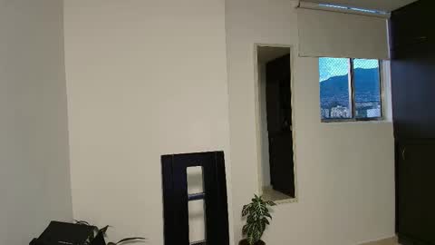 Snapshot of zhara_11 chatting on December 1, 2025, 11:04 am Zhara online show from December 1, 2025, 11:04 am