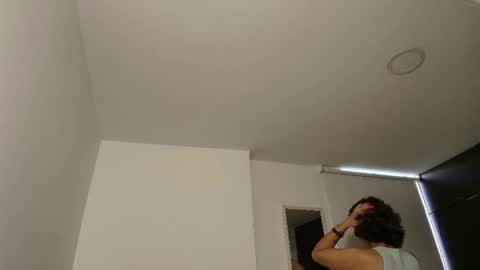 Snapshot of zhara_11 chatting on January 7, 2026, 12:07 pm Zhara online show from January 7, 2026, 12:07 pm