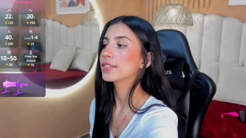 Snapshot of zia_cooper chatting on March 6, 2025, 6:59 pm ZIA online show from March 6, 2025, 6:59 pm