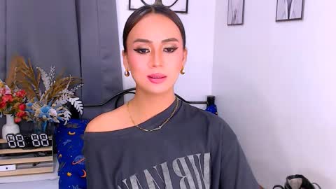 Snapshot of zialustts chatting on February 25, 2026, 4:49 pm Zia online show from February 25, 2026, 4:49 pm