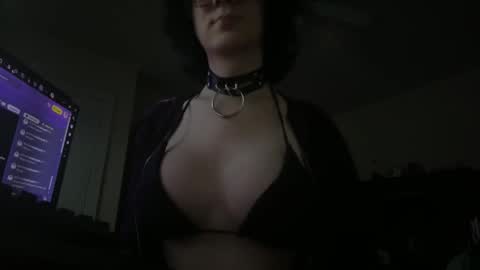 Zielloos online show from October 6, 2025, 10:40 pm