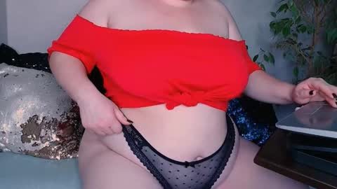 zinacorleone online show from December 7, 2024, 10:45 am