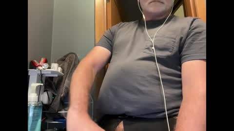 Snapshot of zinger283069 chatting on September 18, 2025, 8:44 pm zinger283069 online show from September 18, 2025, 8:44 pm