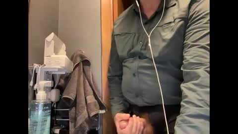 Snapshot of zinger283069 chatting on October 28, 2025, 6:43 pm zinger283069 online show from October 28, 2025, 6:43 pm