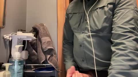 Snapshot of zinger283069 chatting on January 15, 2026, 12:04 am zinger283069 online show from January 15, 2026, 12:04 am