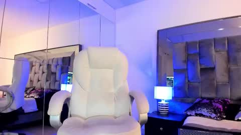 Snapshot of zinnia_mosley chatting on February 6, 2026, 11:35 am Nia online show from February 6, 2026, 11:35 am