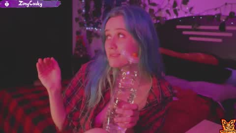 Snapshot of ziny_cosky chatting on February 7, 2026, 5:00 am Ziny Cosky online show from February 7, 2026, 5:00 am