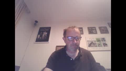 Snapshot of zippi55 chatting on October 12, 2025, 5:28 am Zippi online show from October 12, 2025, 5:28 am