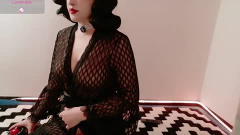 Snapshot of zizivelvet chatting on November 24, 2025, 5:23 pm ZiziVelvet online show from November 24, 2025, 5:23 pm