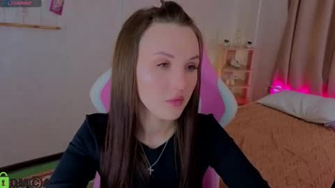 Snapshot of zlata__fox chatting on November 28, 2025, 9:12 am Zlata Mon Tue Thu Fri Sun Sa GMT 3 0000pm - 0600pm online show from November 28, 2025, 9:12 am