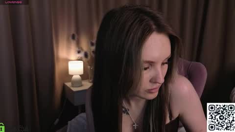 Snapshot of zlata__fox chatting on May 20, 2026, 9:26 am Zlata Mon Tue Thu Fri Sun Sa GMT 3 0000pm - 0600pm online show from May 20, 2026, 9:26 am