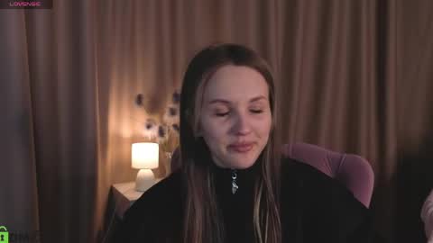Snapshot of zlata__fox chatting on May 21, 2026, 8:54 am Zlata Mon Tue Thu Fri Sun Sa GMT 3 0000pm - 0600pm online show from May 21, 2026, 8:54 am