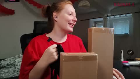 Snapshot of zlatalata chatting on March 13, 2026, 3:40 pm zlatalata online show from March 13, 2026, 3:40 pm