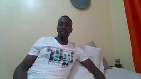 Zlatann2012 online show from November 21, 2025, 11:42 am