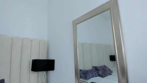 Snapshot of zoe_banx chatting on March 6, 2026, 6:54 am Zoe Banx online show from March 6, 2026, 6:54 am