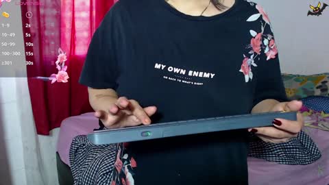 Zoe Bronw online show from December 17, 2024, 11:39 am