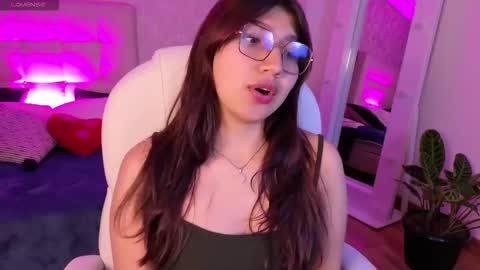 Snapshot of zoe_capelli chatting on October 17, 2025, 3:10 am zoe online show from October 17, 2025, 3:10 am