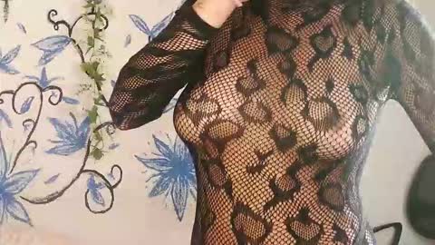 Snapshot of zoe_ch_ chatting on February 18, 2026, 4:19 am zoe_ch_ online show from February 18, 2026, 4:19 am