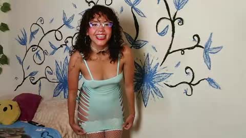 Snapshot of zoe_ch_ chatting on April 30, 2026, 9:19 pm zoe_ch_ online show from April 30, 2026, 9:19 pm