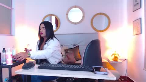 Snapshot of zoe_hecate chatting on March 21, 2026, 5:05 pm zoe_hecate online show from March 21, 2026, 5:05 pm