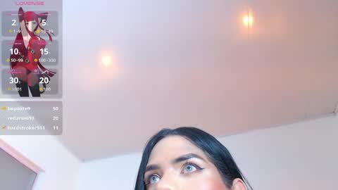 Snapshot of zoe_hecate chatting on April 15, 2026, 8:32 am zoe_hecate online show from April 15, 2026, 8:32 am
