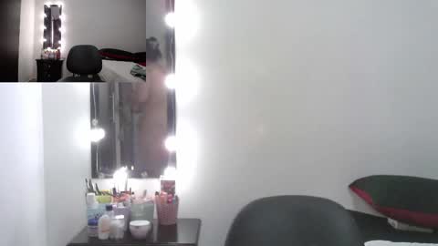 zoe hotxxx online show from February 22, 2025, 2:19 pm