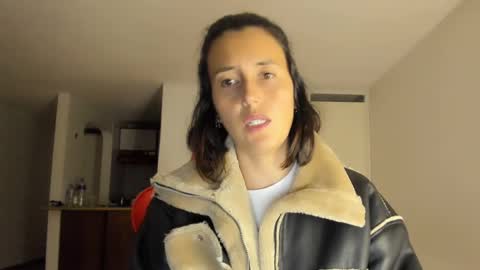 ZOE online show from February 15, 2025, 1:10 am