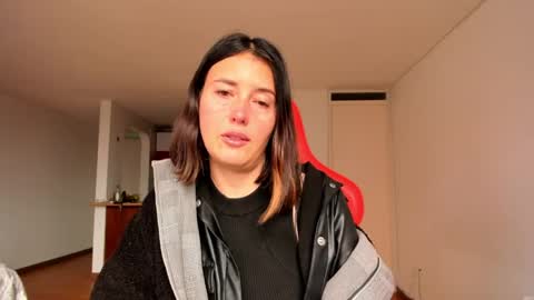 ZOE online show from February 20, 2025, 10:37 pm