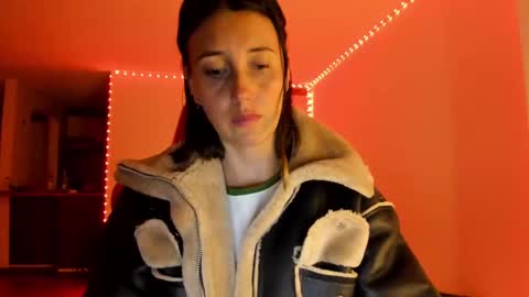 ZOE online show from March 1, 2025, 1:00 am