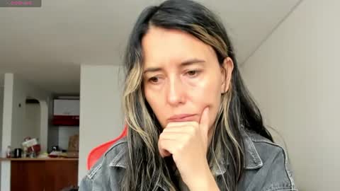 ZOE online show from July 21, 2026, 8:11 pm