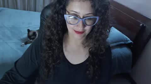 Snapshot of zoe_koller chatting on September 24, 2025, 11:19 pm Zoe Koller online show from September 24, 2025, 11:19 pm