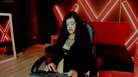Snapshot of zoe_lara_34 chatting on April 6, 2026, 3:37 am zoe online show from April 6, 2026, 3:37 am