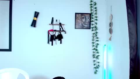 Snapshot of zoe_latin4 chatting on March 24, 2026, 2:05 am zoe_latin4 online show from March 24, 2026, 2:05 am