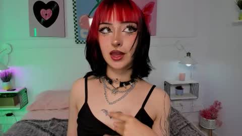 Zoe Lynch online show from February 25, 2026, 11:31 am