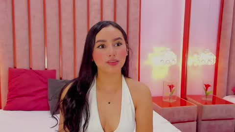 Zoe Monrow online show from May 9, 2026, 2:11 pm