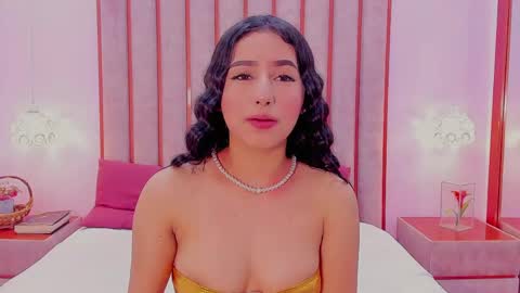 Zoe Monrow online show from May 16, 2026, 6:07 pm