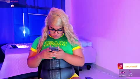 Snapshot of zoe_rosee4 chatting on May 29, 2026, 6:33 am zoe_rosee4 online show from May 29, 2026, 6:33 am