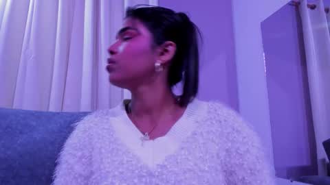 Snapshot of zoe_roux210949 chatting on September 28, 2025, 3:01 am Zoe online show from September 28, 2025, 3:01 am