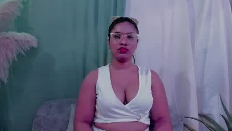 Snapshot of zoe_roux210949 chatting on April 15, 2026, 3:13 am Zoe online show from April 15, 2026, 3:13 am