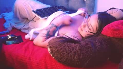 ZOE online show from March 5, 2025, 6:33 am