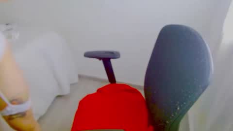 ZOE online show from October 6, 2025, 9:12 pm