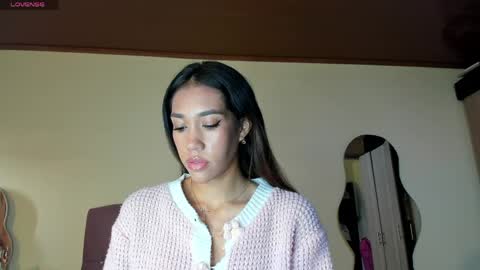 Snapshot of zoe_storm2 chatting on April 20, 2026, 10:44 pm Zoe online show from April 20, 2026, 10:44 pm