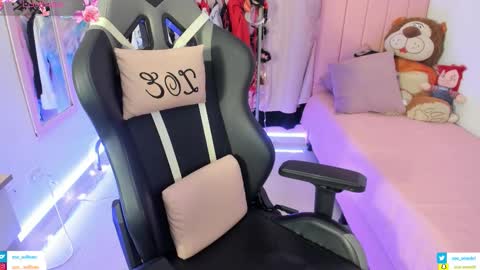 Snapshot of zoe_sullivan_ chatting on February 9, 2026, 9:24 am zoe_sullivan_ online show from February 9, 2026, 9:24 am