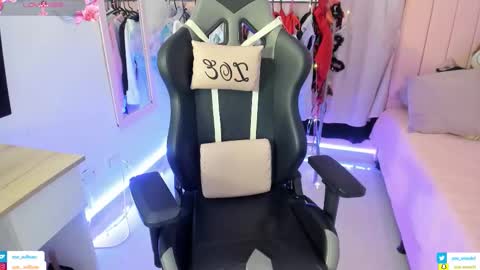 Snapshot of zoe_sullivan_ chatting on February 11, 2026, 9:14 am zoe_sullivan_ online show from February 11, 2026, 9:14 am