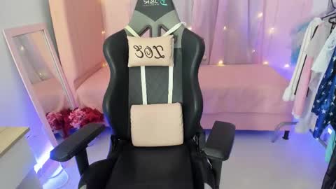 Snapshot of zoe_sullivan_ chatting on February 18, 2026, 9:16 am zoe_sullivan_ online show from February 18, 2026, 9:16 am