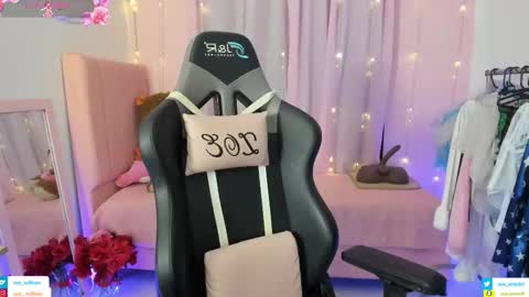 Snapshot of zoe_sullivan_ chatting on February 22, 2026, 9:19 am zoe_sullivan_ online show from February 22, 2026, 9:19 am